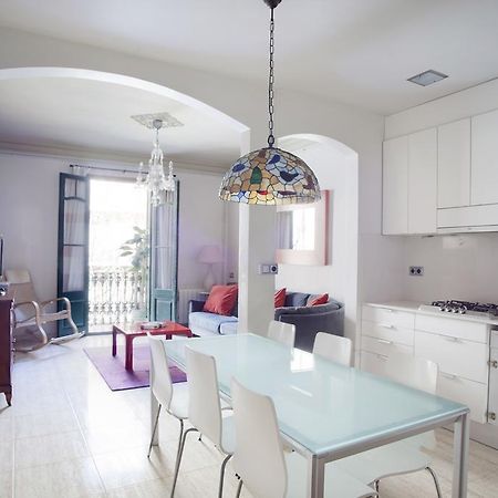Aparteasy - Authentic Family Apartment Barcelona Exteriör bild